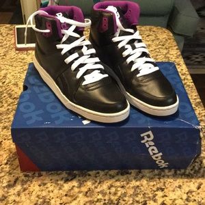 New Reebok high top sneakers
